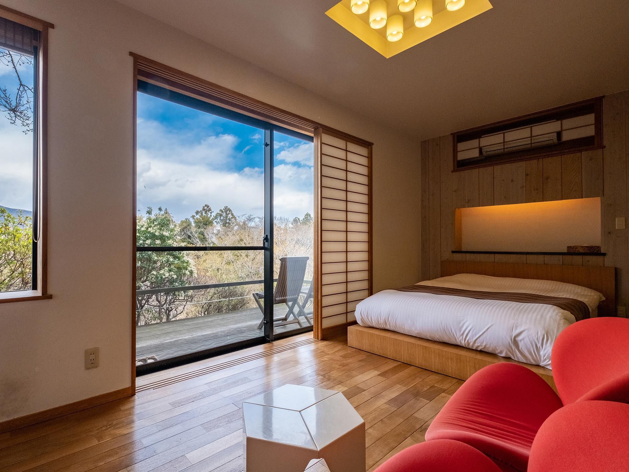 Japanese-Western Double or Twin Room 35 Sqm - Guest Room with Open-Air Bath