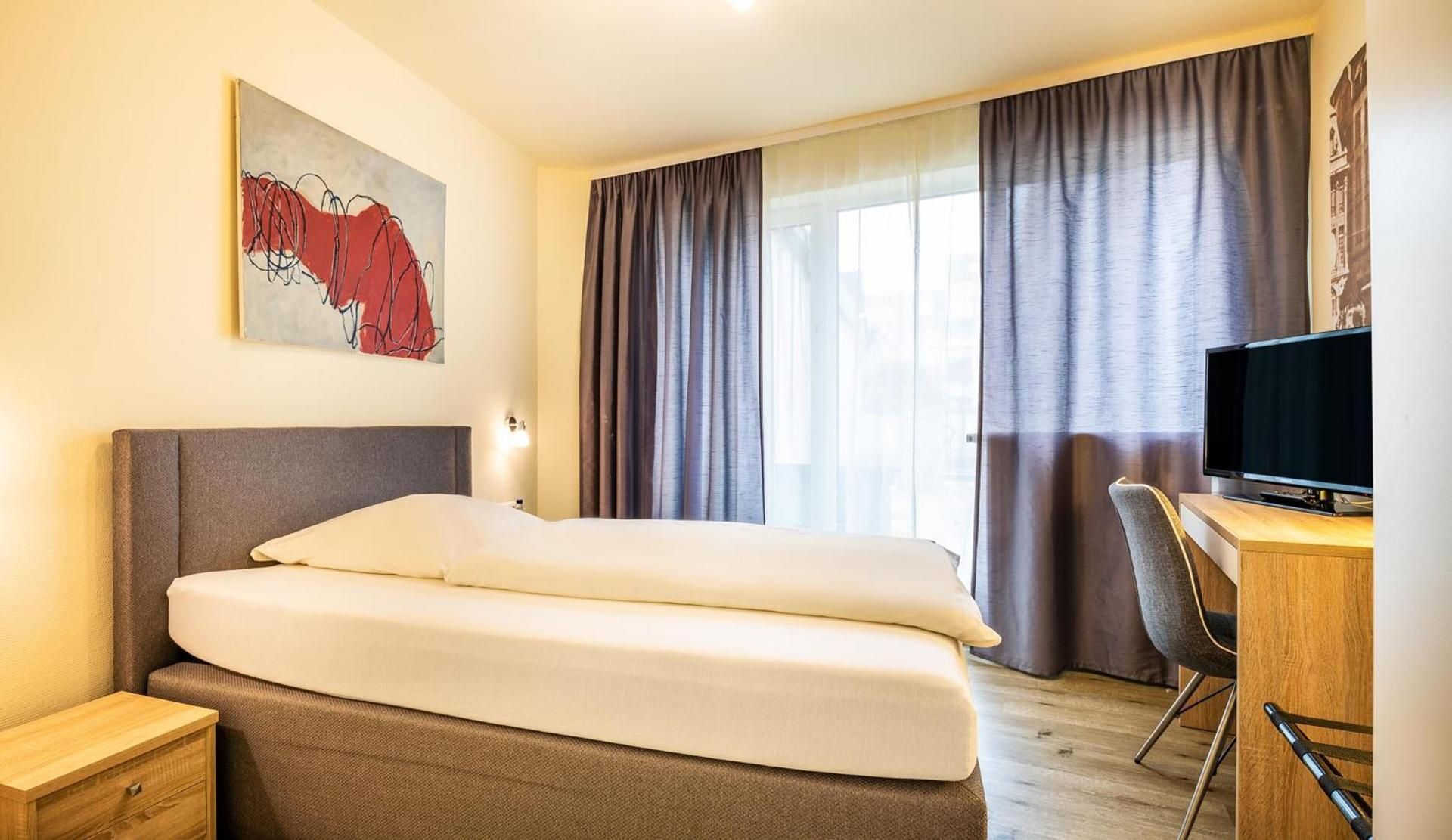 Standard Single Room