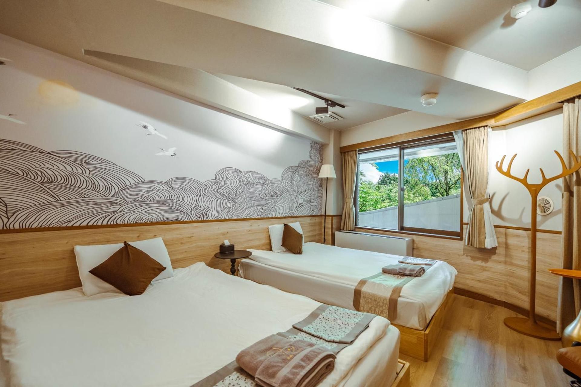 Economy Quadruple Room with Shared Bathroom