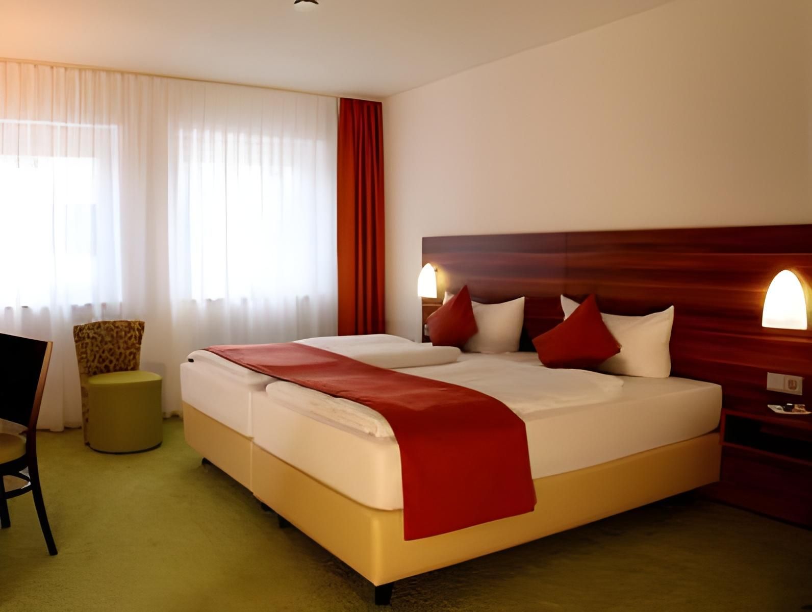 Comfort Double or Twin Room