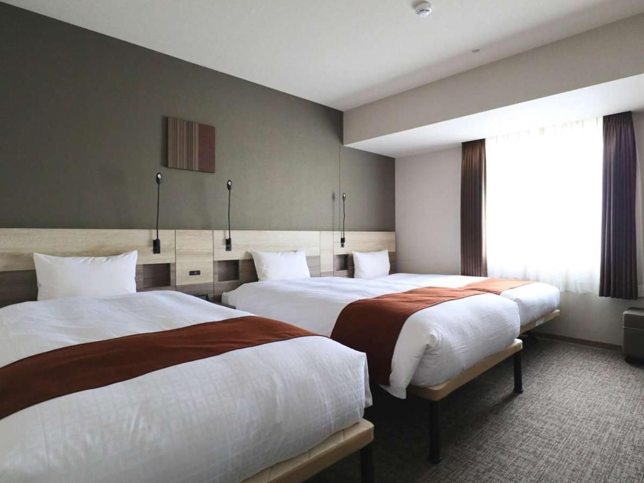 Smile Hotel Premium Hakodate Goryokaku Standard Triple Non-Smoking 2