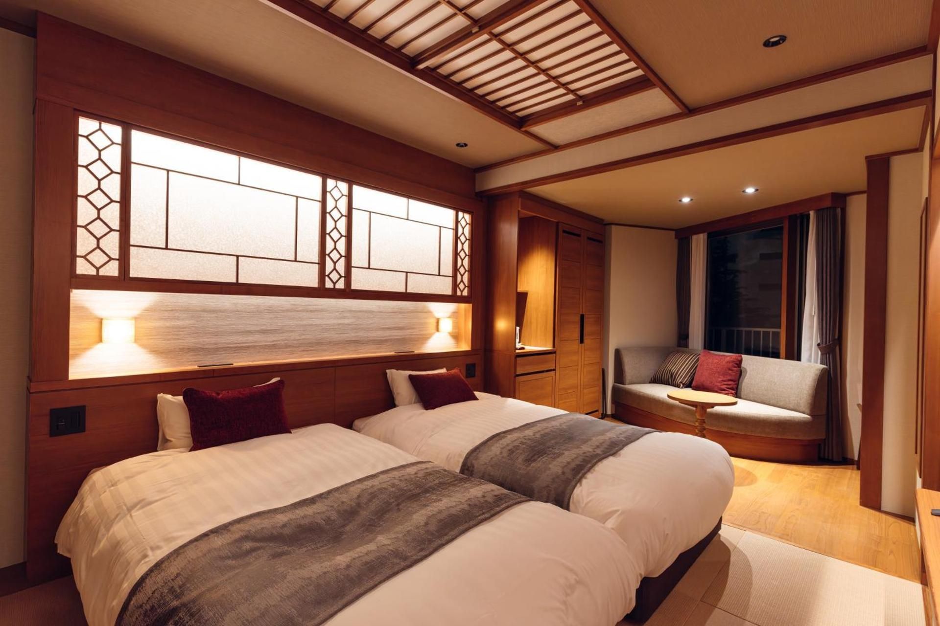 Modern Japanese Style Room with Twin Bed
