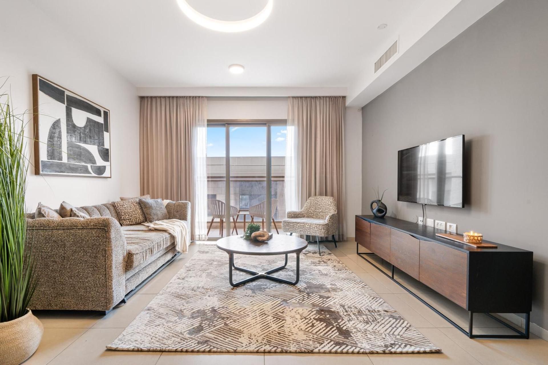 Four-Bedroom Penthouse Apartment