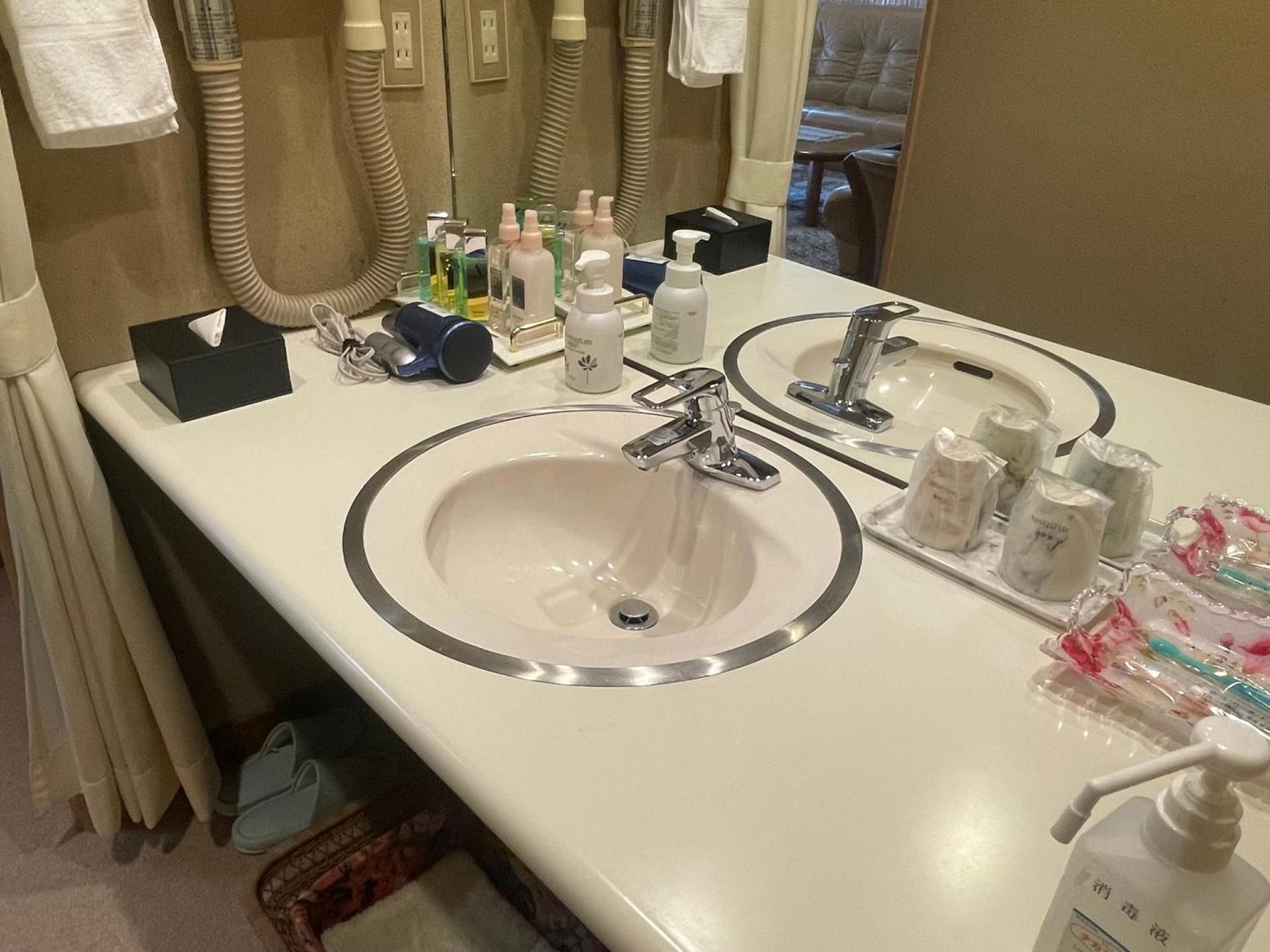 Deluxe Family Suite