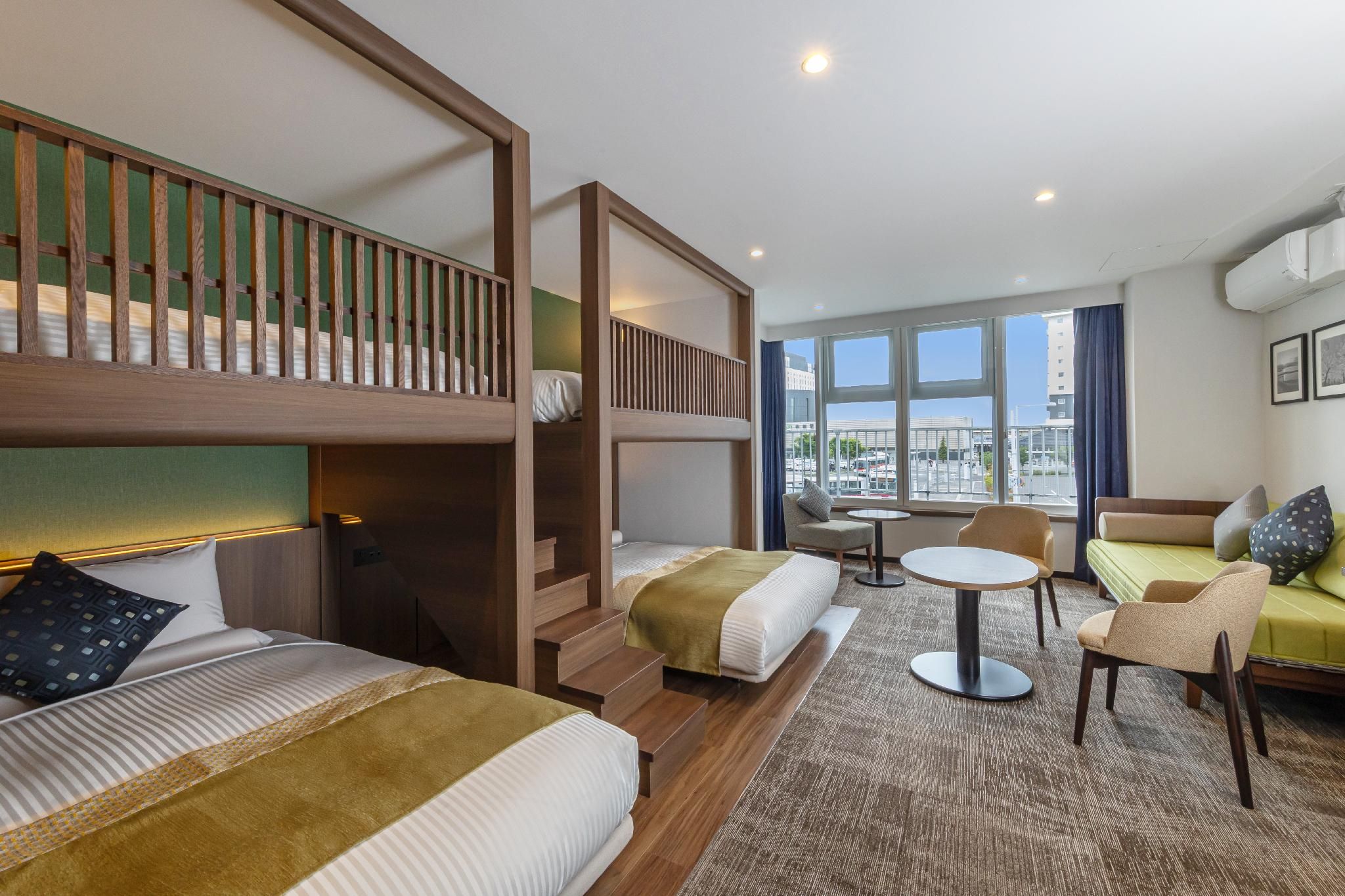 Deluxe Quadruple Room Include 2 Bunk Beds - Non - Smoking