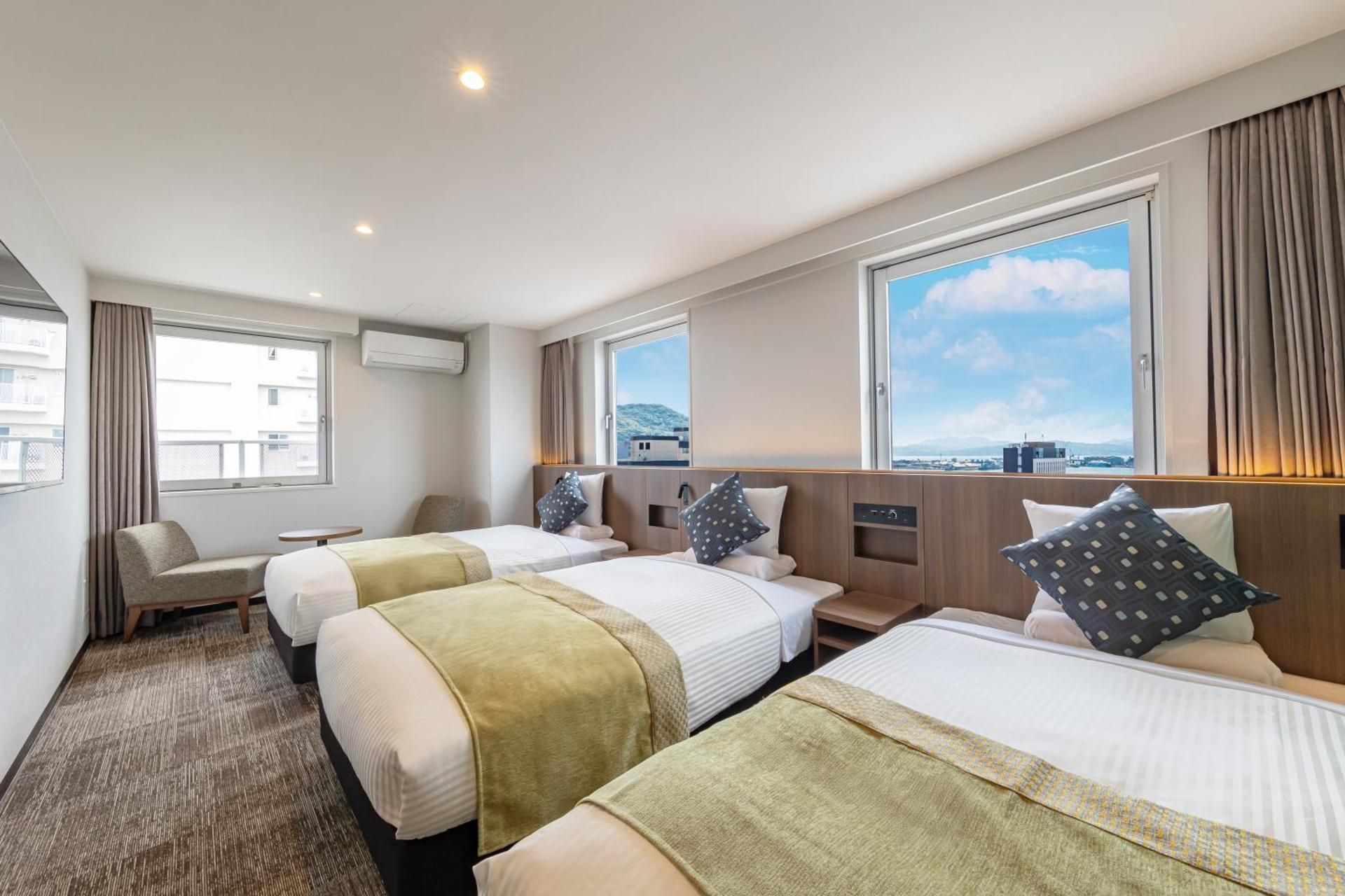 Sky View Room