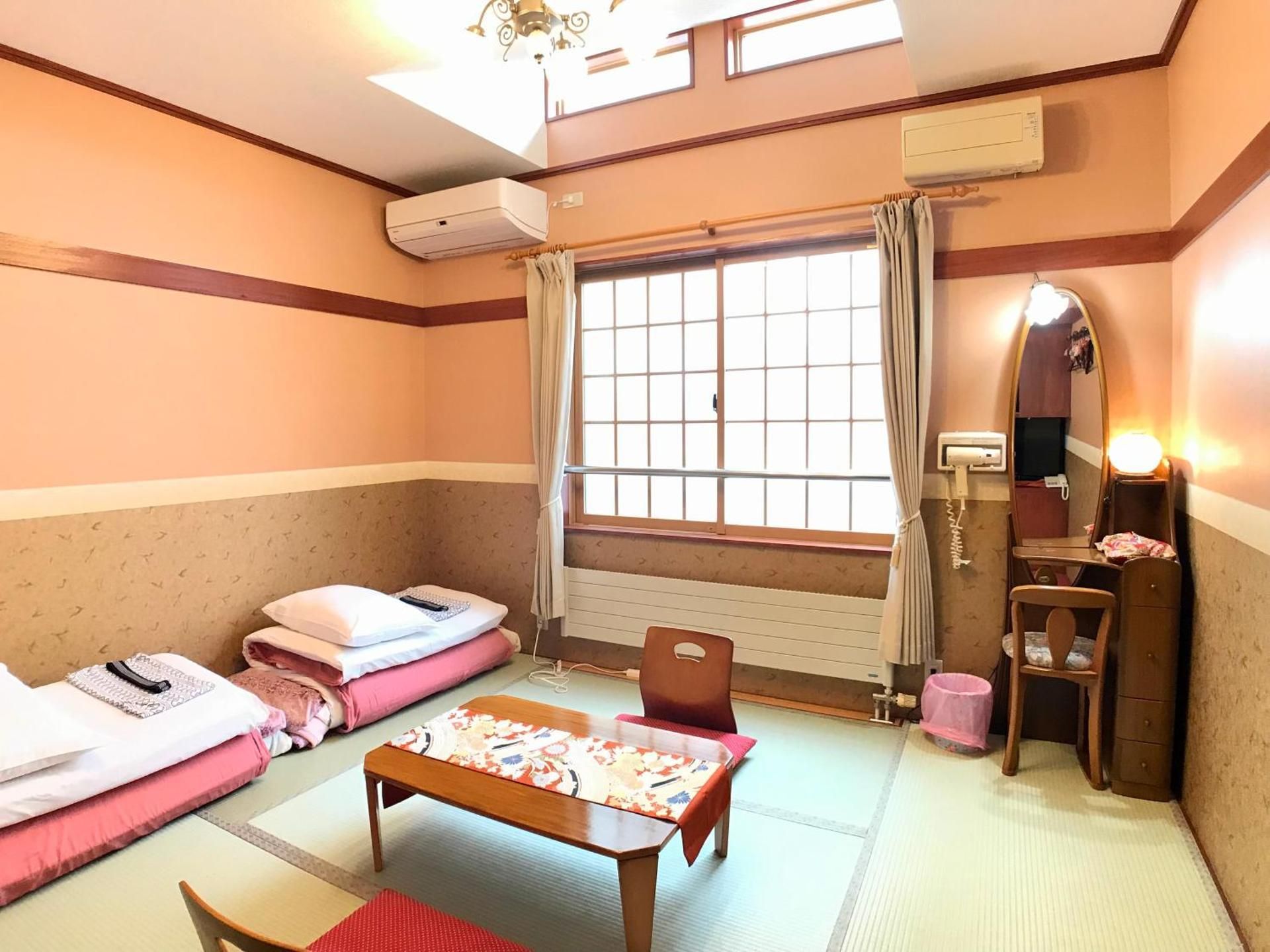 Japanese Style - Non-Smoking