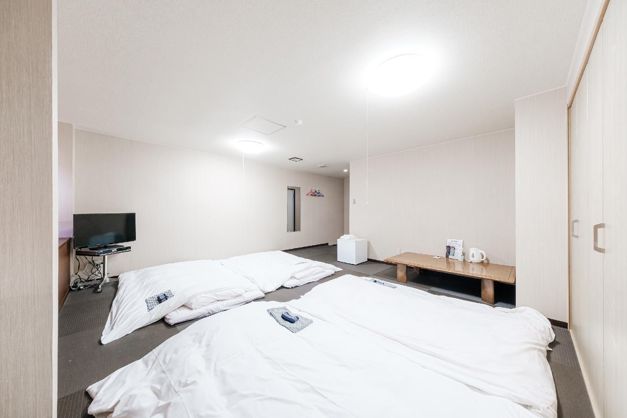 Japanese Quad for 4 Adults