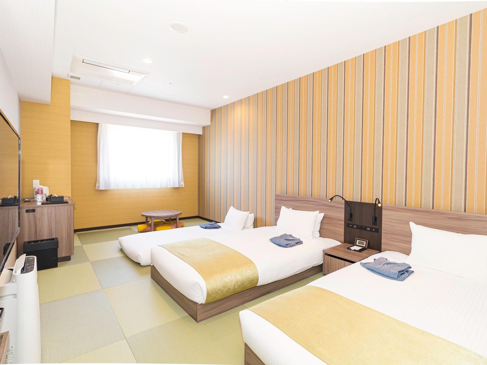 Japanese Style Twin Room for 3 People - Non-Smoking