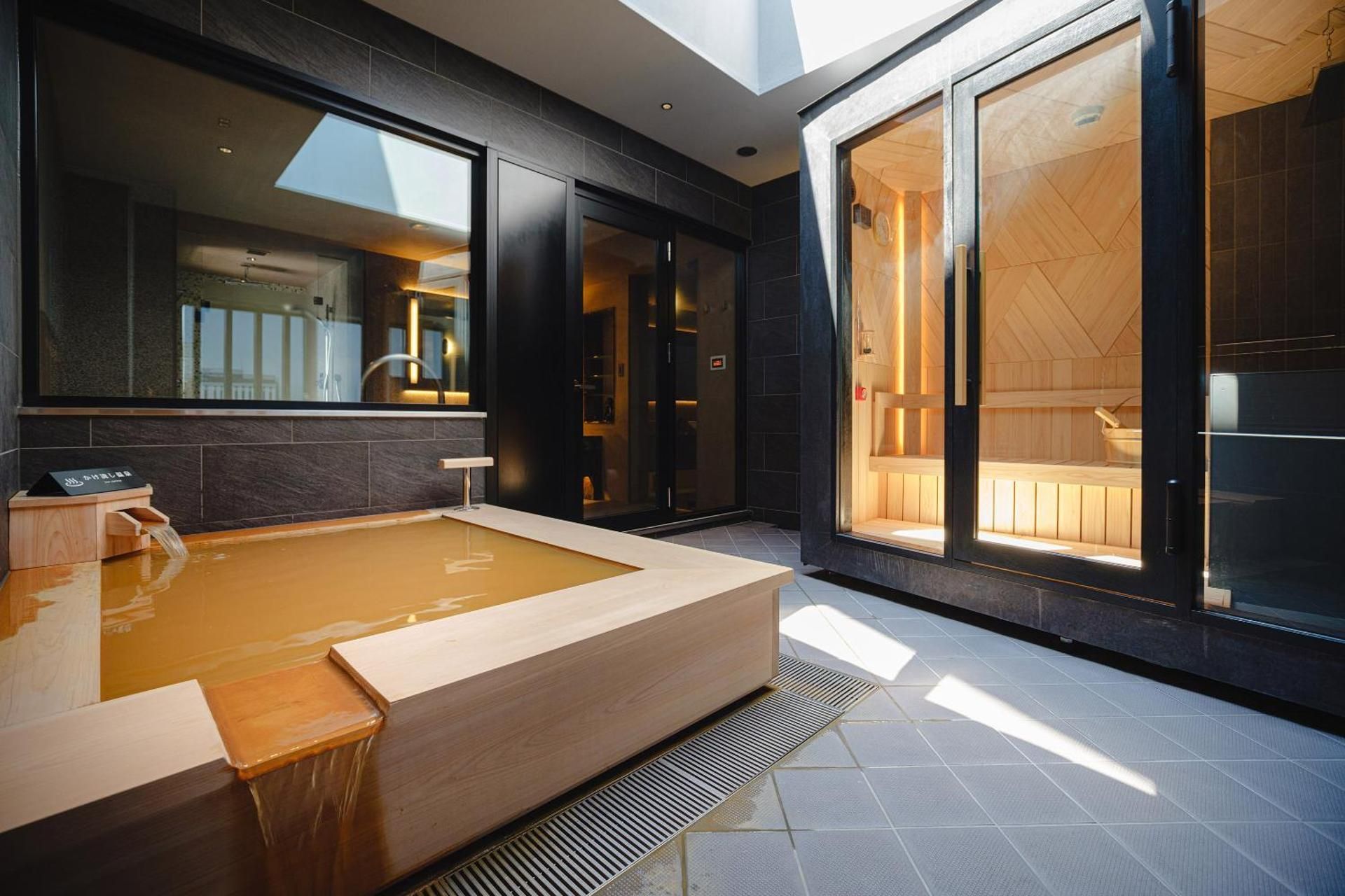 Sauna Suite - Single occupancy is not permitted
