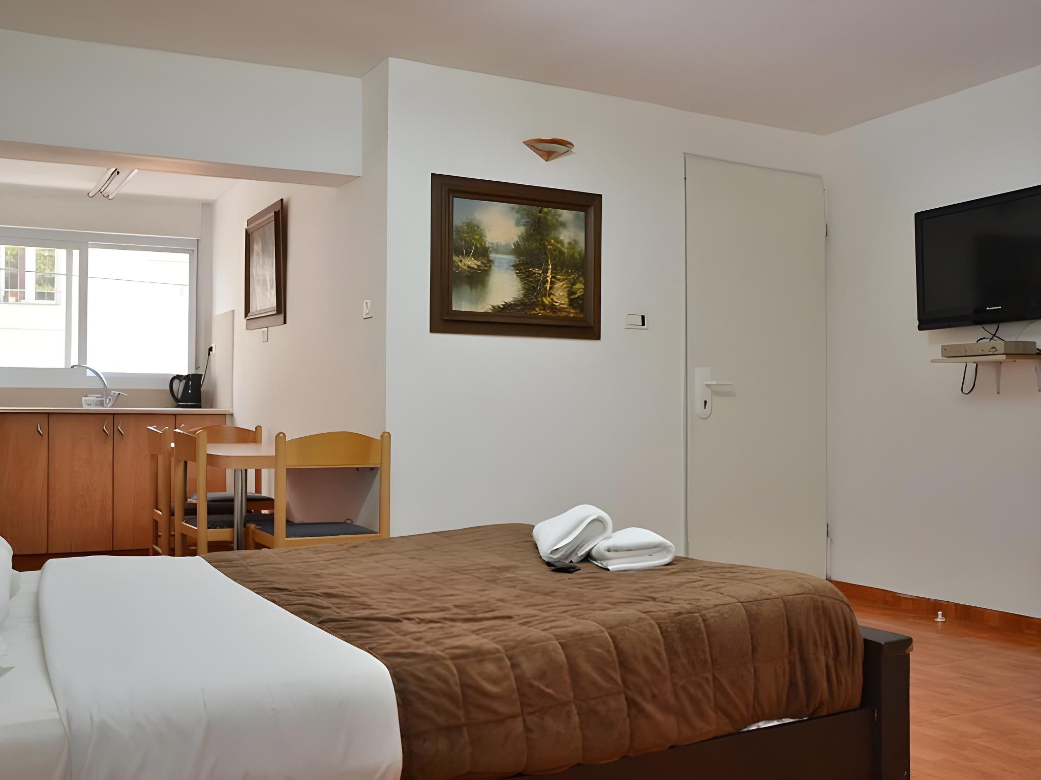 Studio Apartment