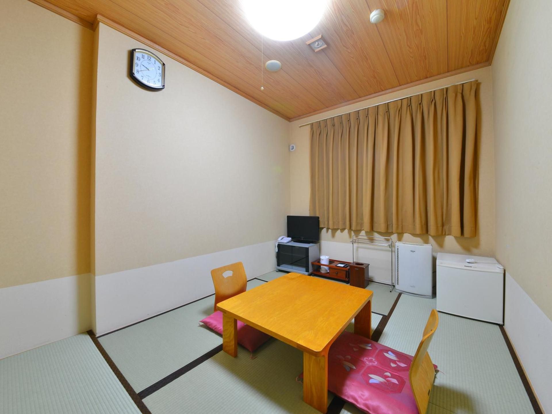 Japanese Style Room with 6 Tatami - Non-Smoking