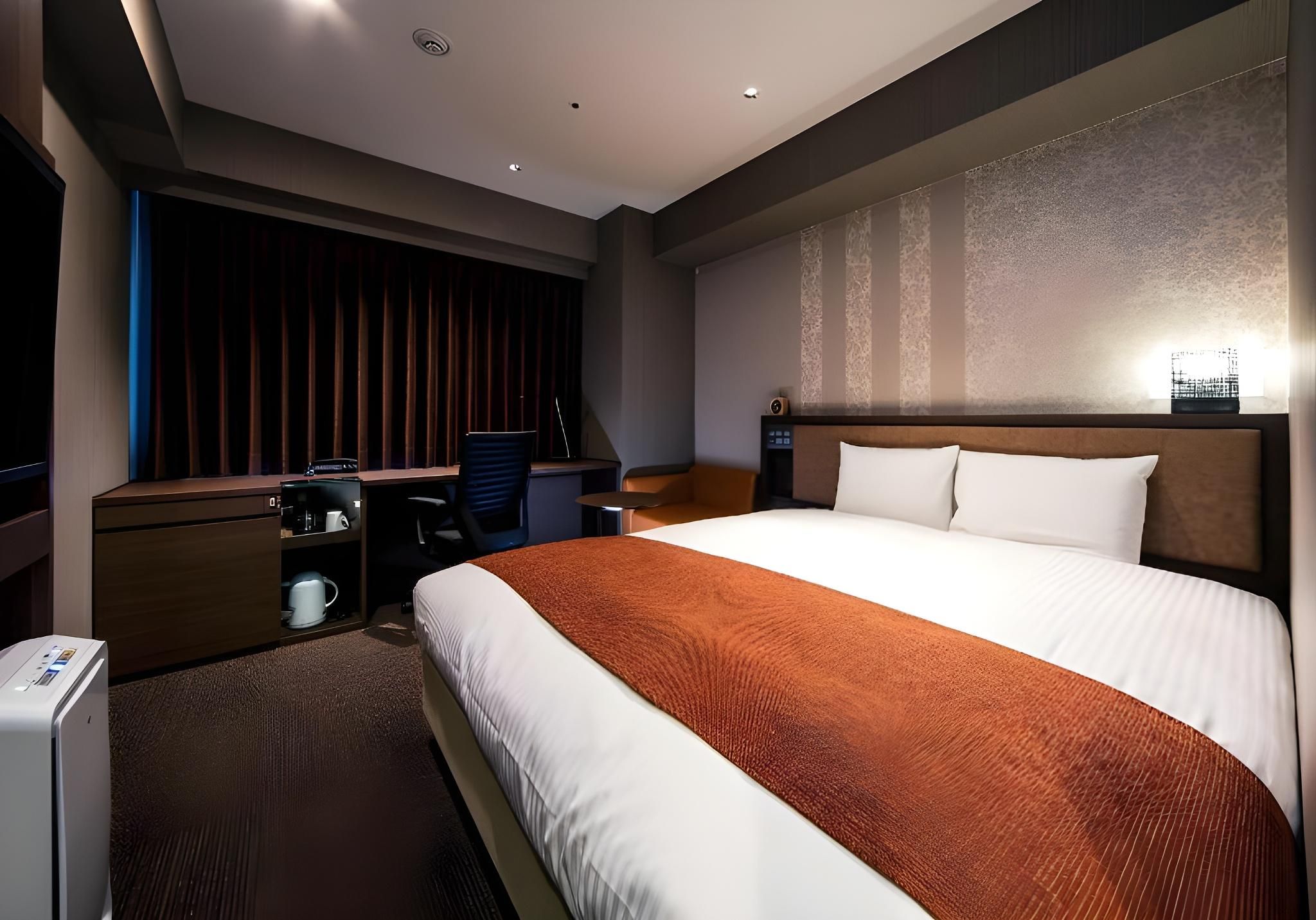 Standard - 1 Double Bed 1 Person