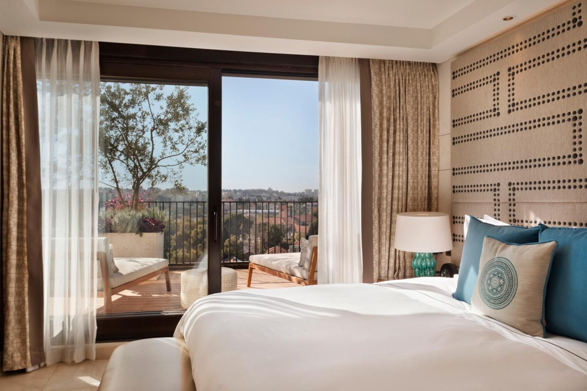Orient Royal City View Suite