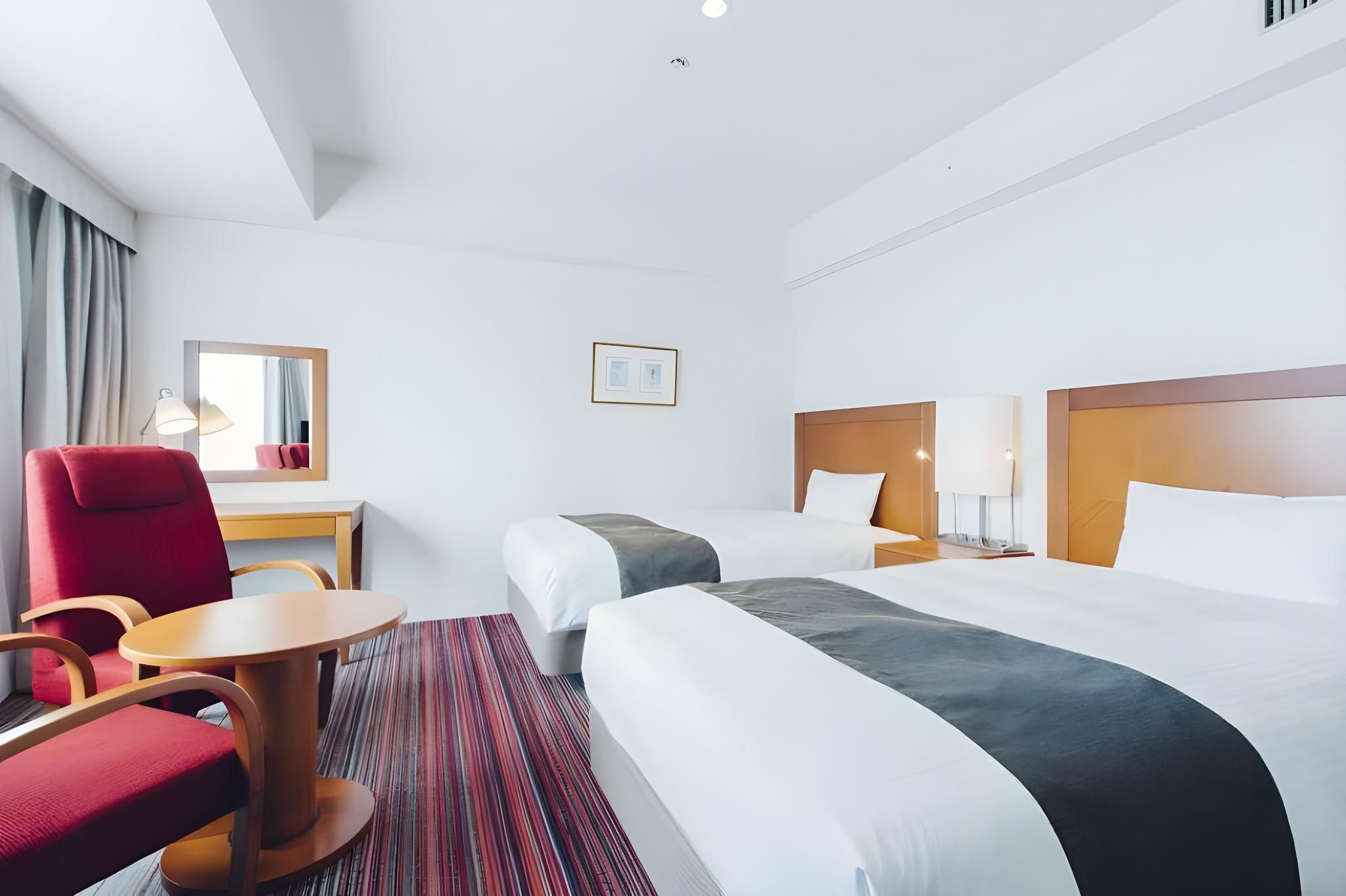 Twin Bed Room