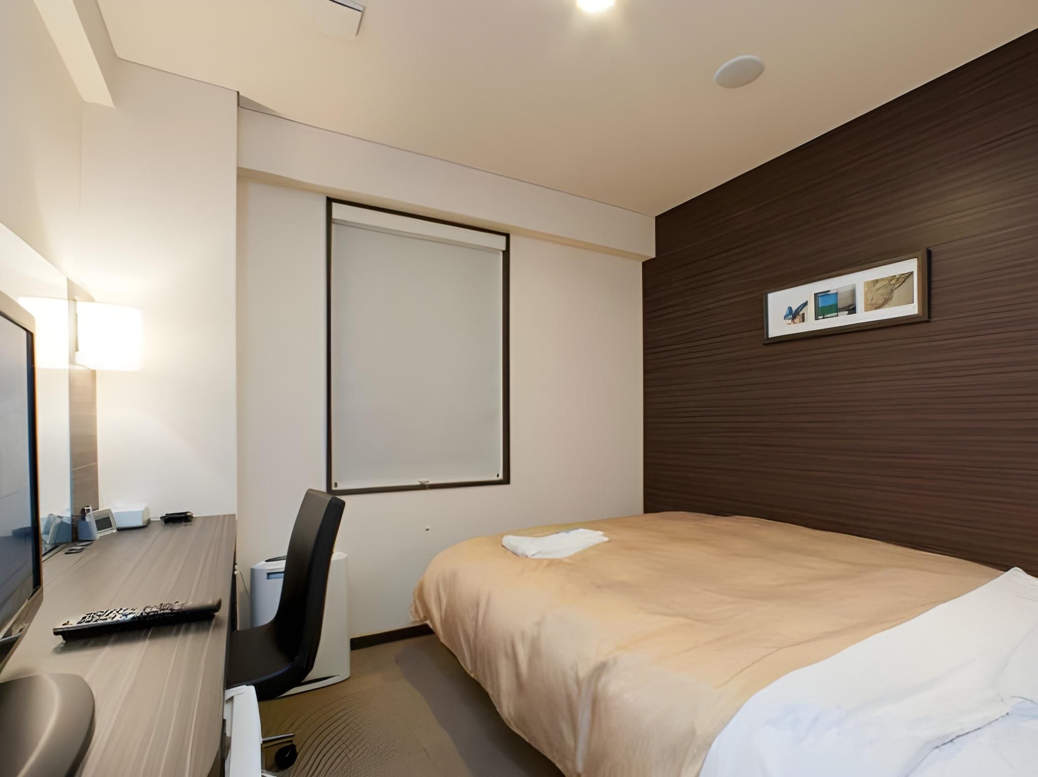 Single Room - Non-Smoking