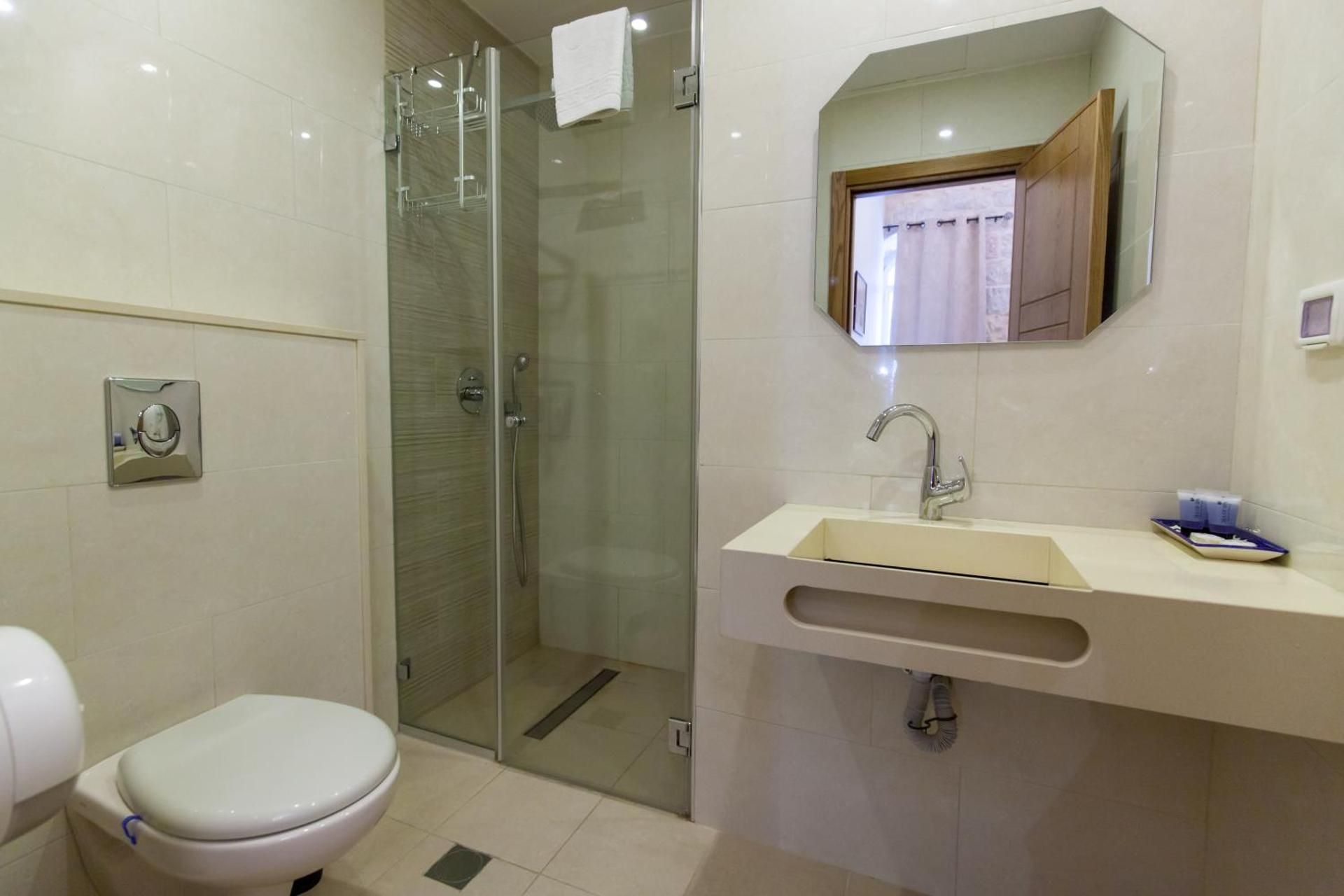 Superior Triple Room (Disability Access / Handicap)