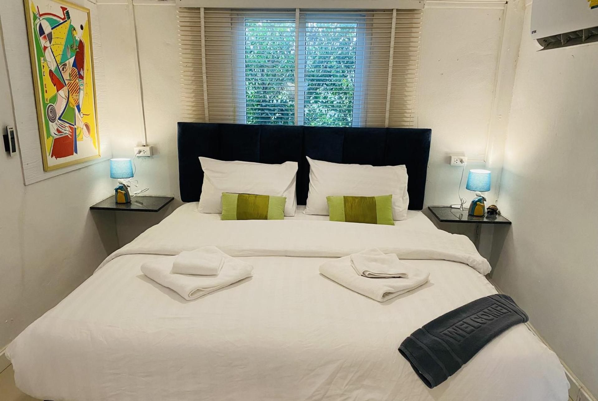 Large Double Room
