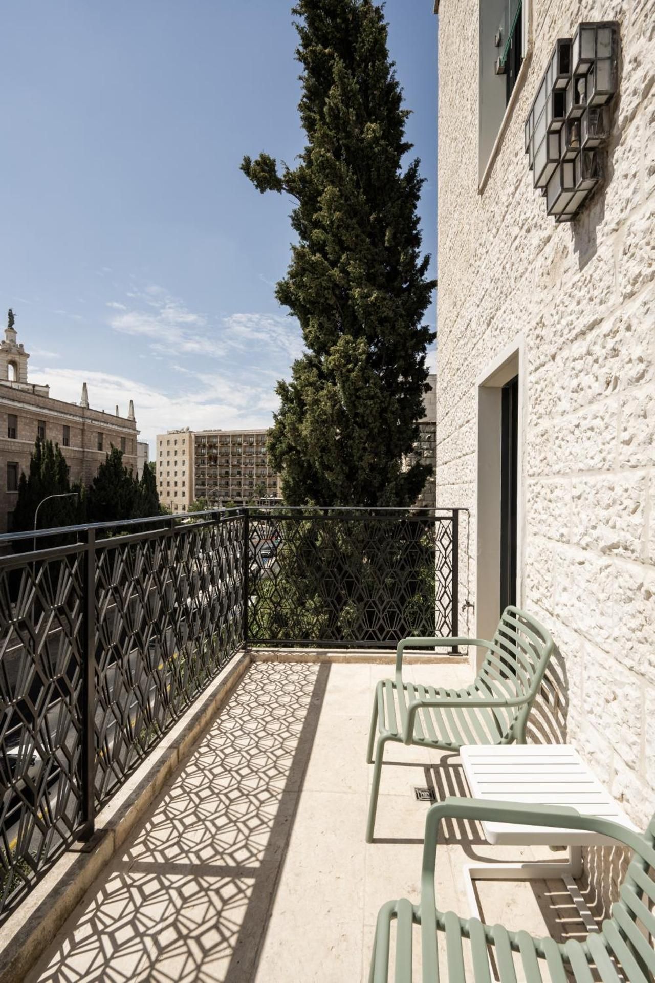Deluxe One Bedroom Apartment with Balcony XII