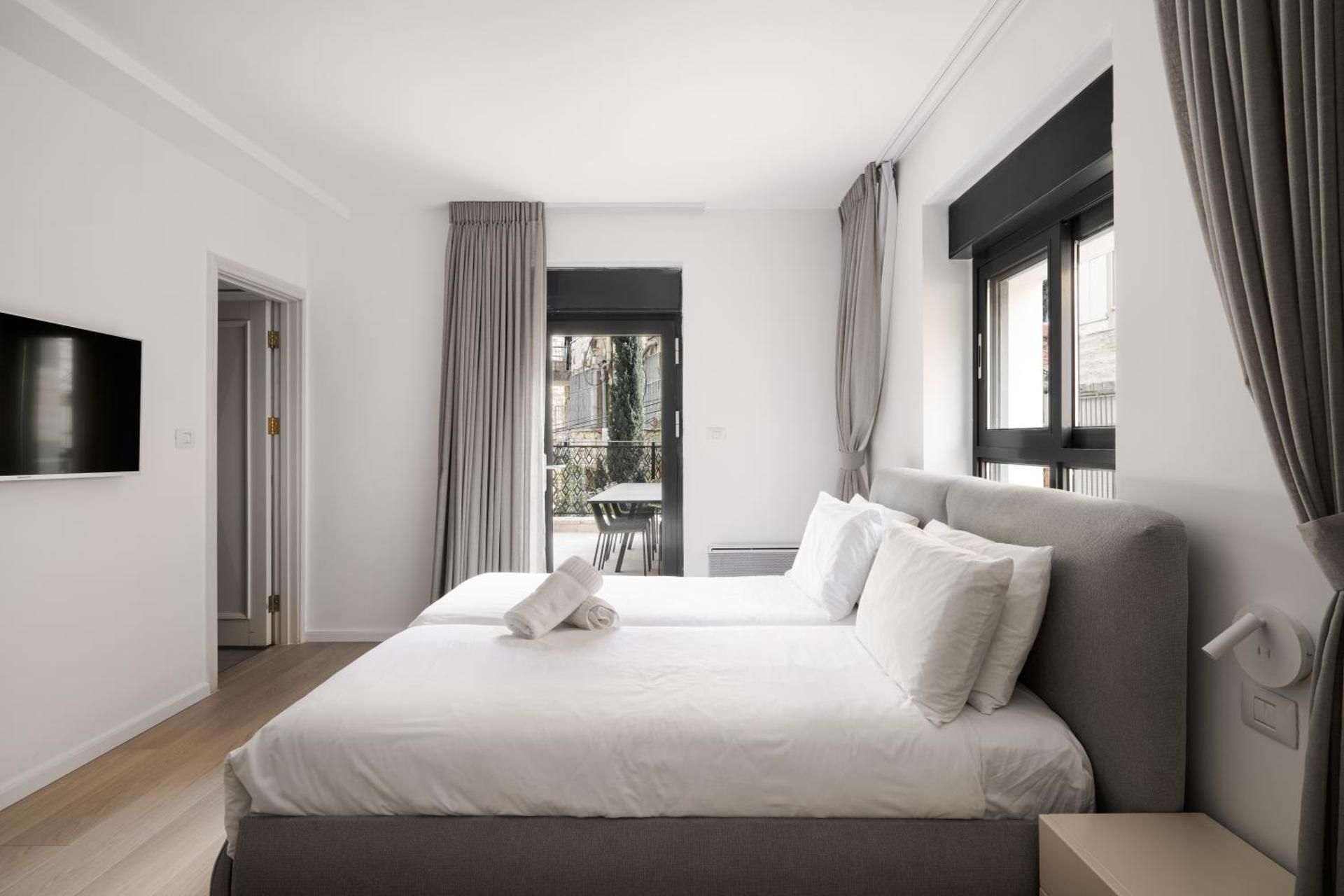 Two-Bedroom Deluxe Apartment