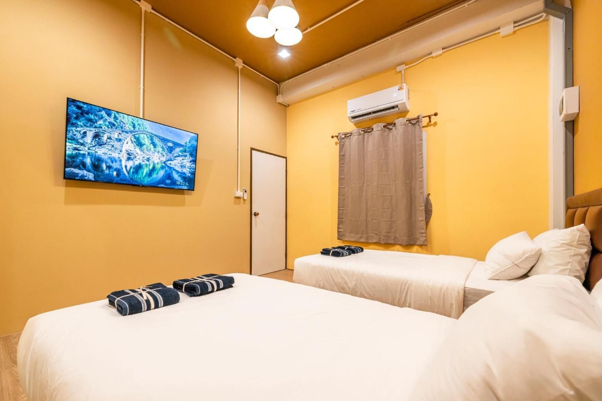 Small Twin Room