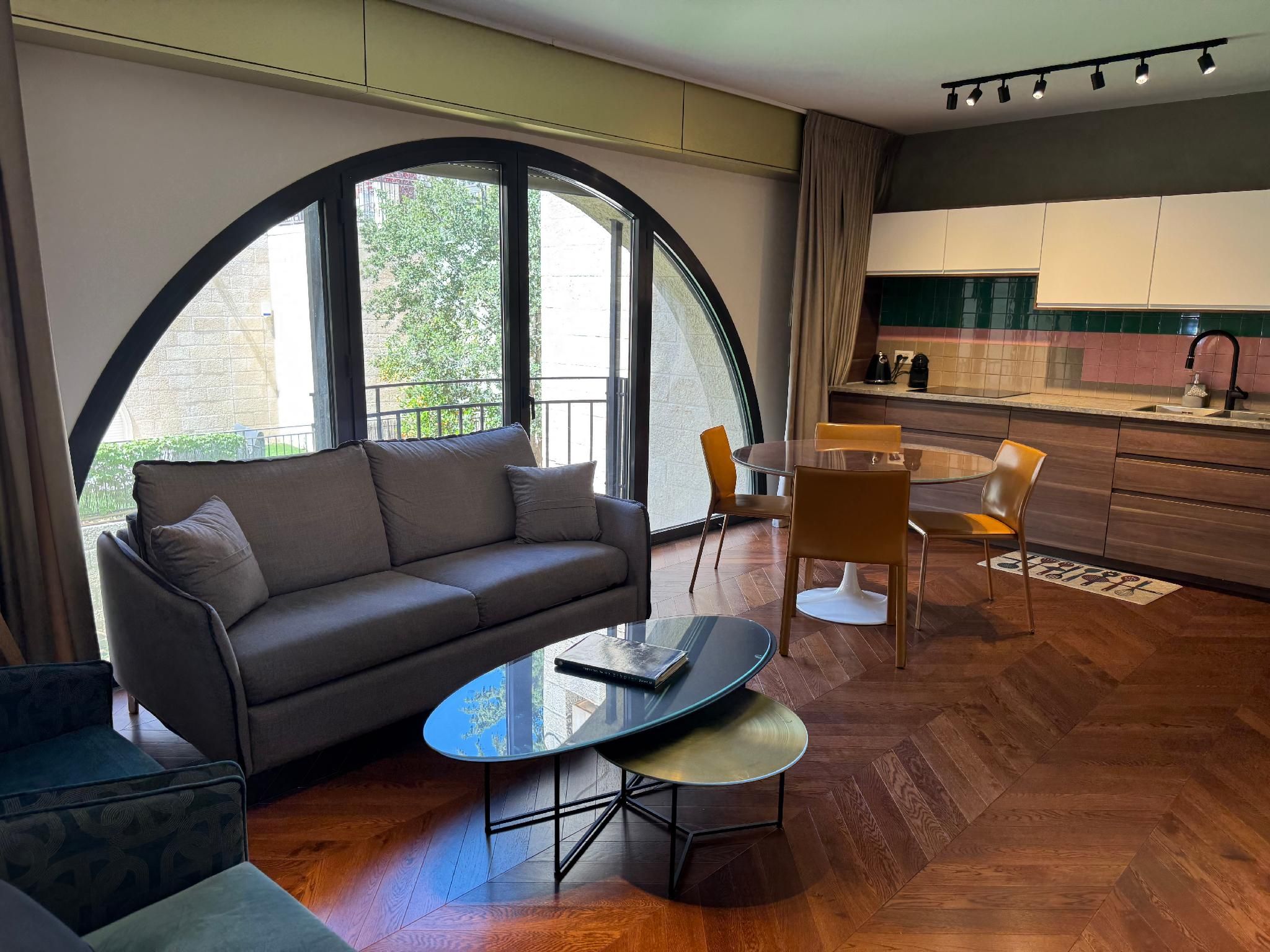 0aa7fc8f3ea89854619d866518490e1f