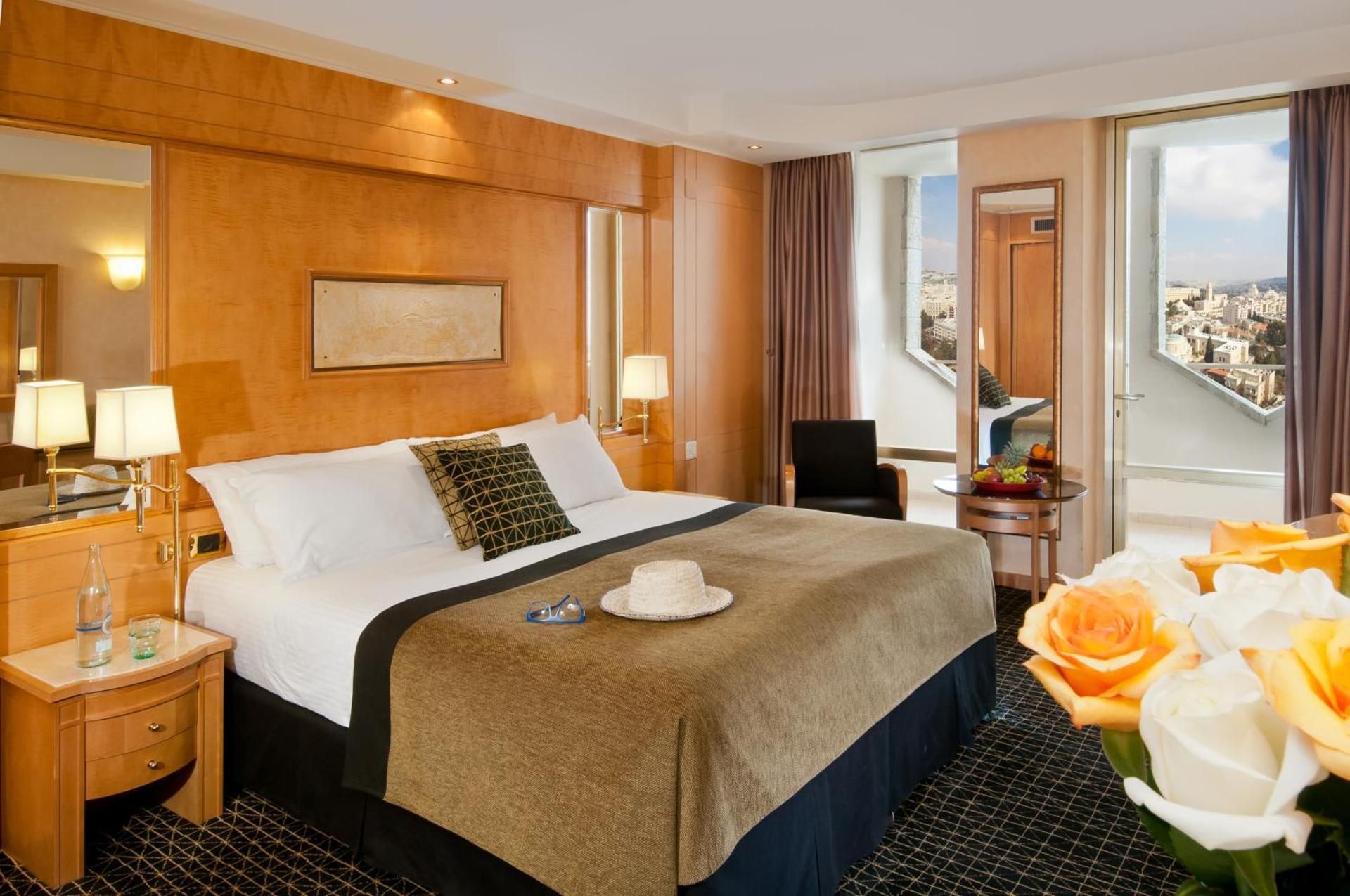 Executive Old City View Room for 2 Adults with Balcony