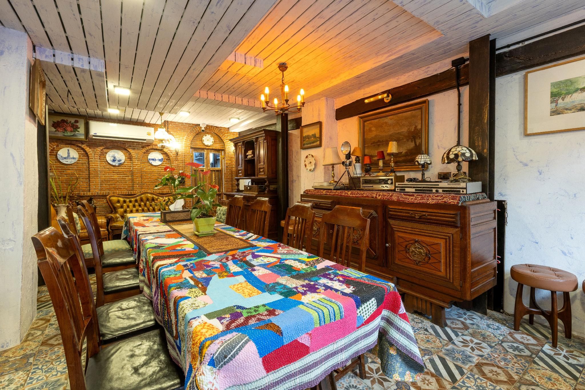 d8827e03de306be85bd42a9ac0af917d