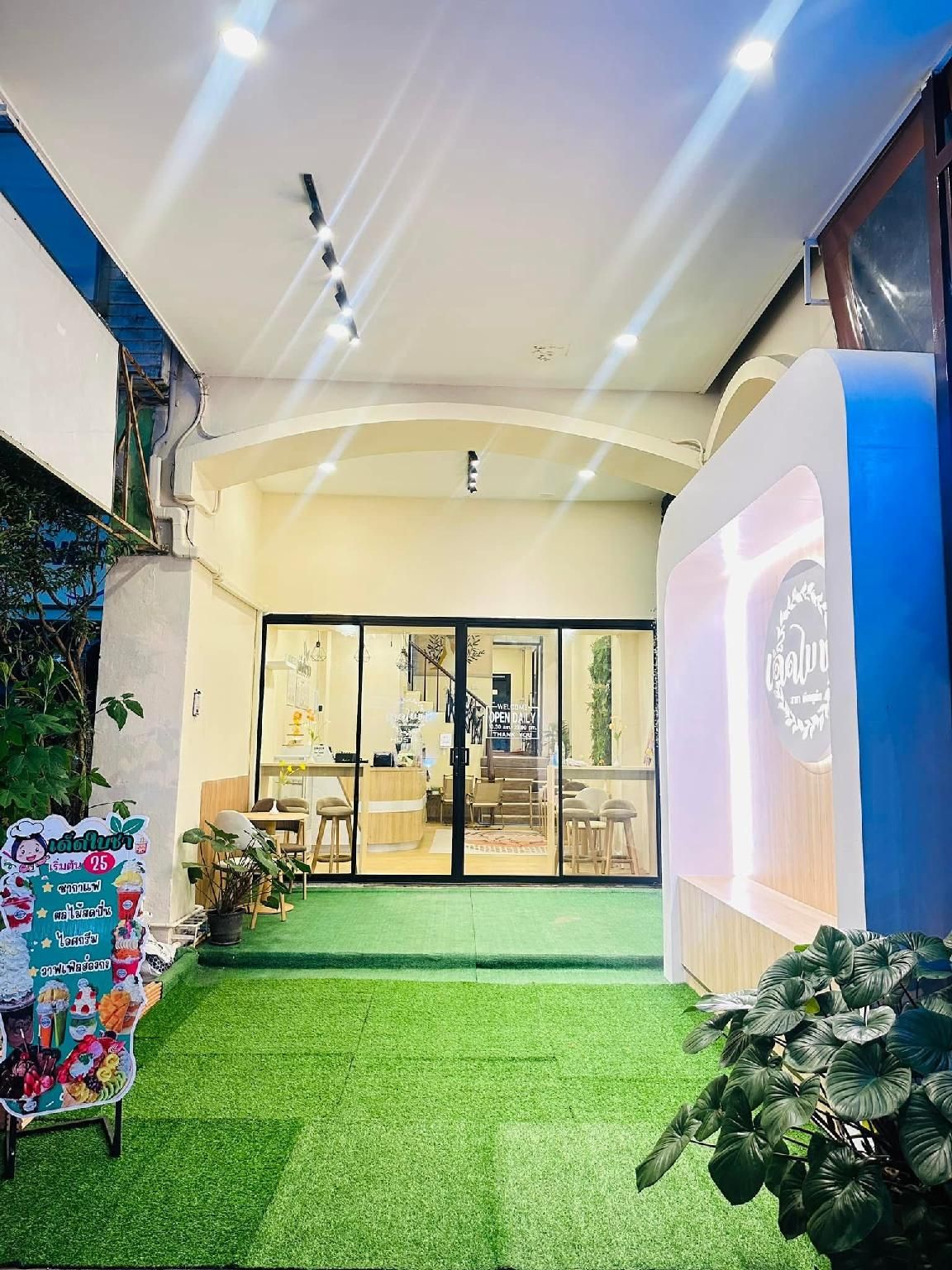 e2d2cb3e67ff3cd3b355ff2f267fd422