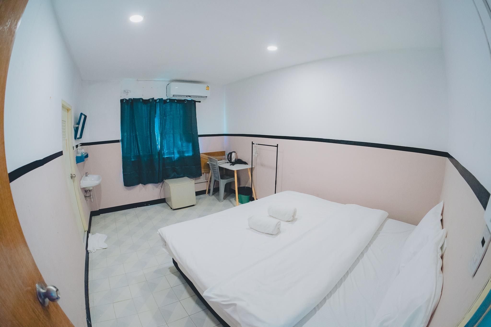 Mitr INN Phuket Old Town Double Room