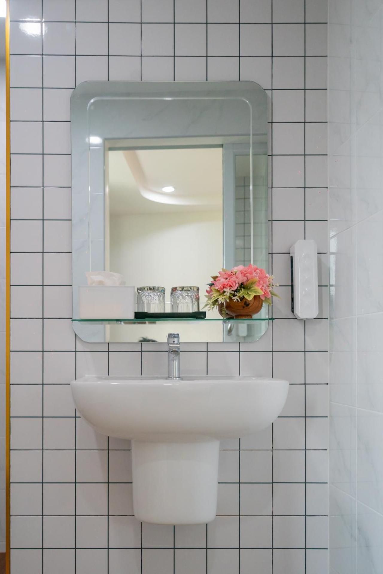 Standard Delux Room with City View