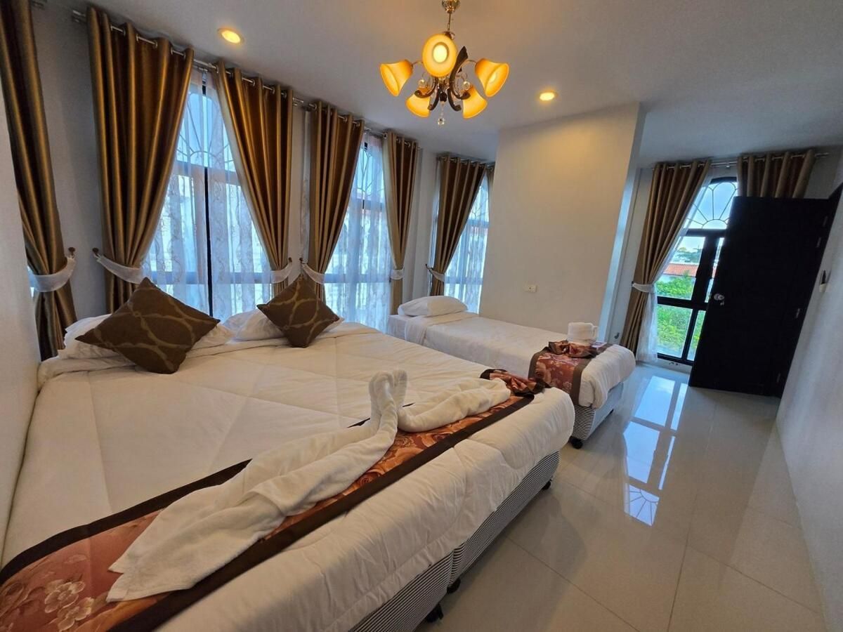 Deluxe Villa