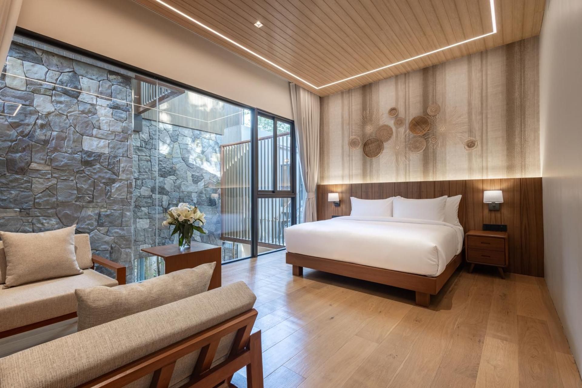 Deluxe Five-Bedroom Villa