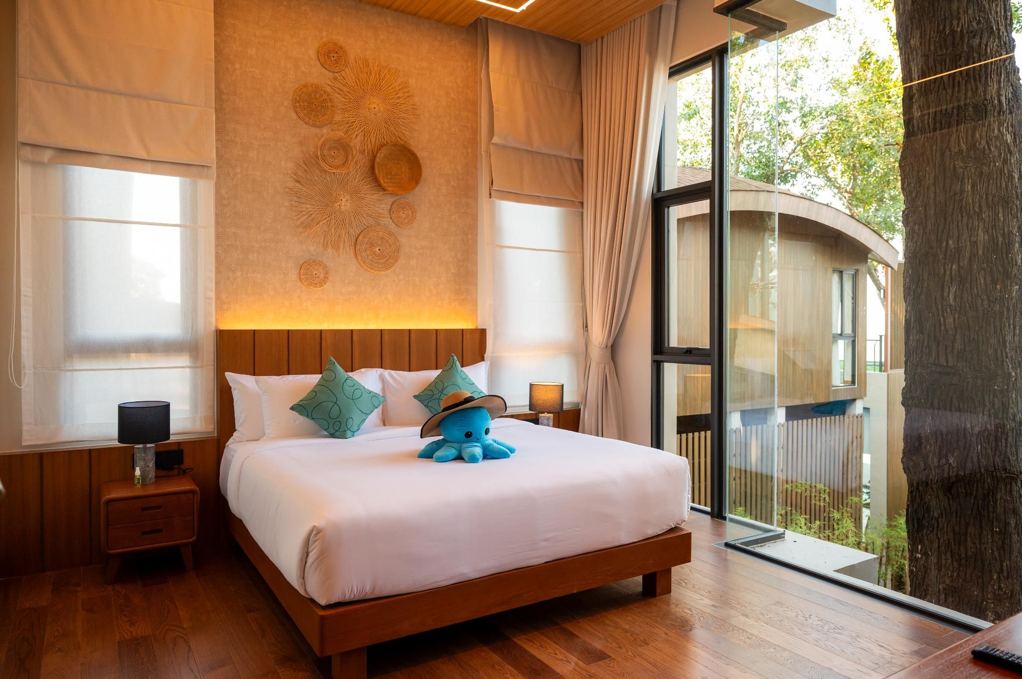 5-Bedroom Luxury Pool Villa