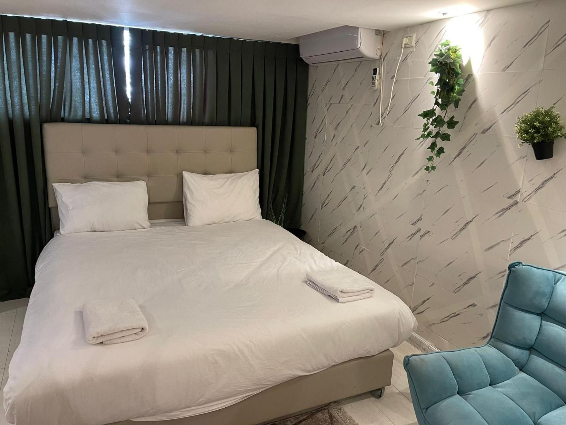 Lago Suites Hotel Deluxe Double or Twin Room