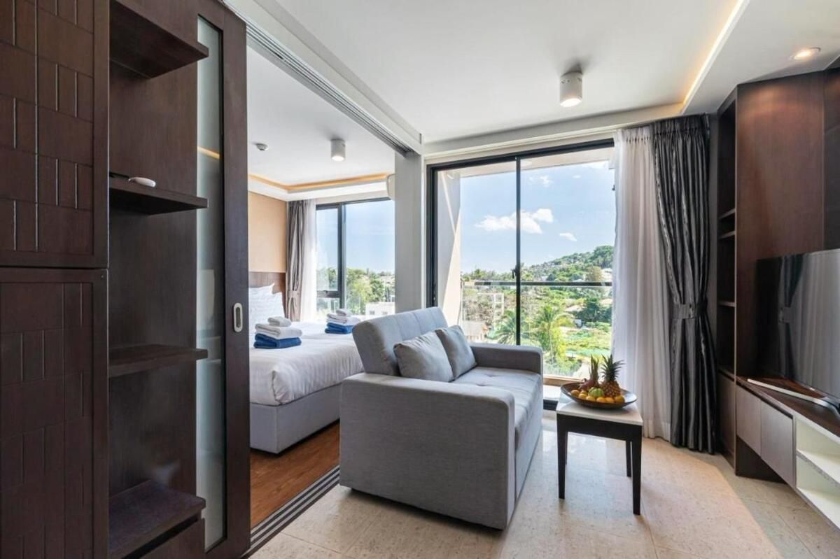 One-Bedroom Apartment