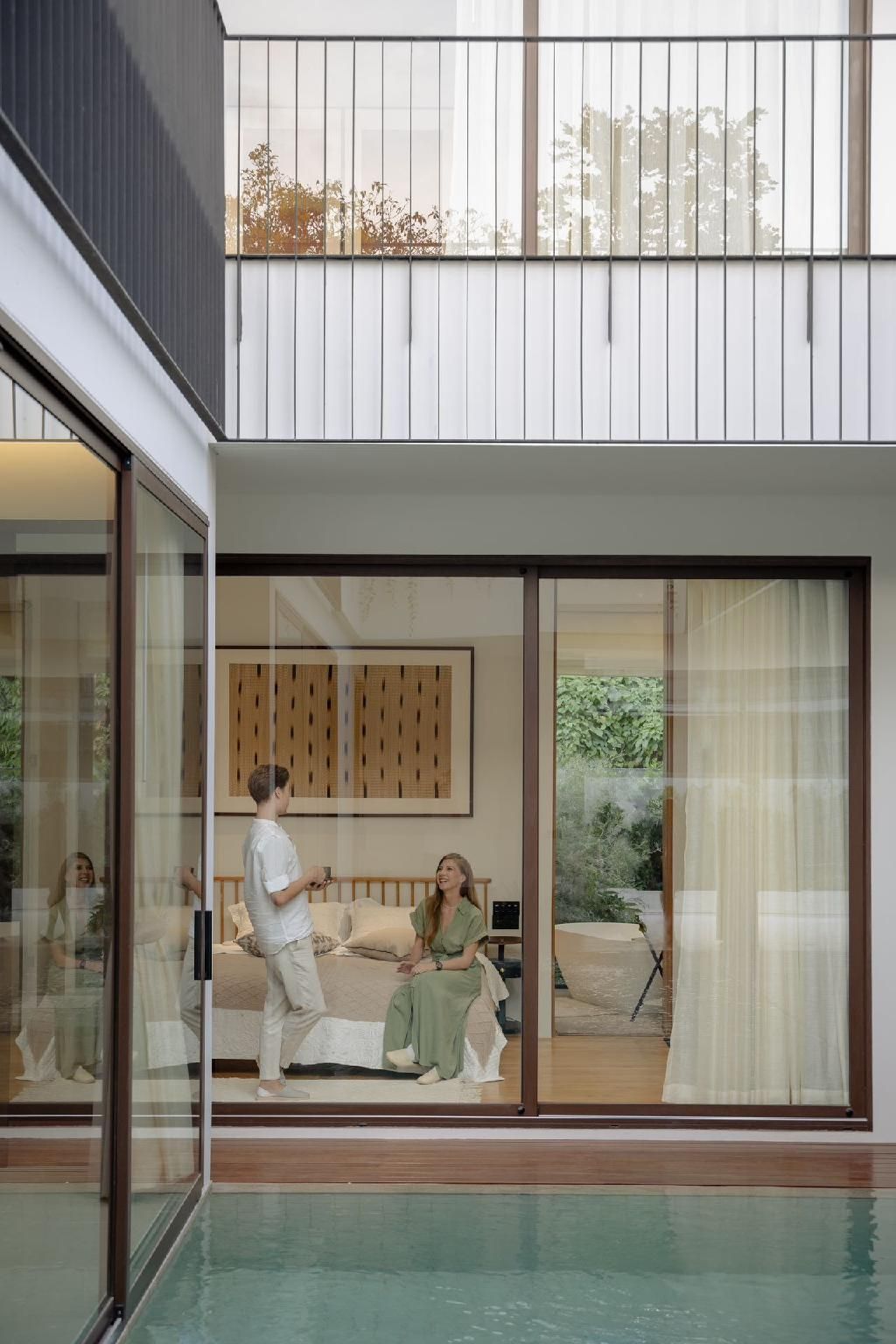 separate living room