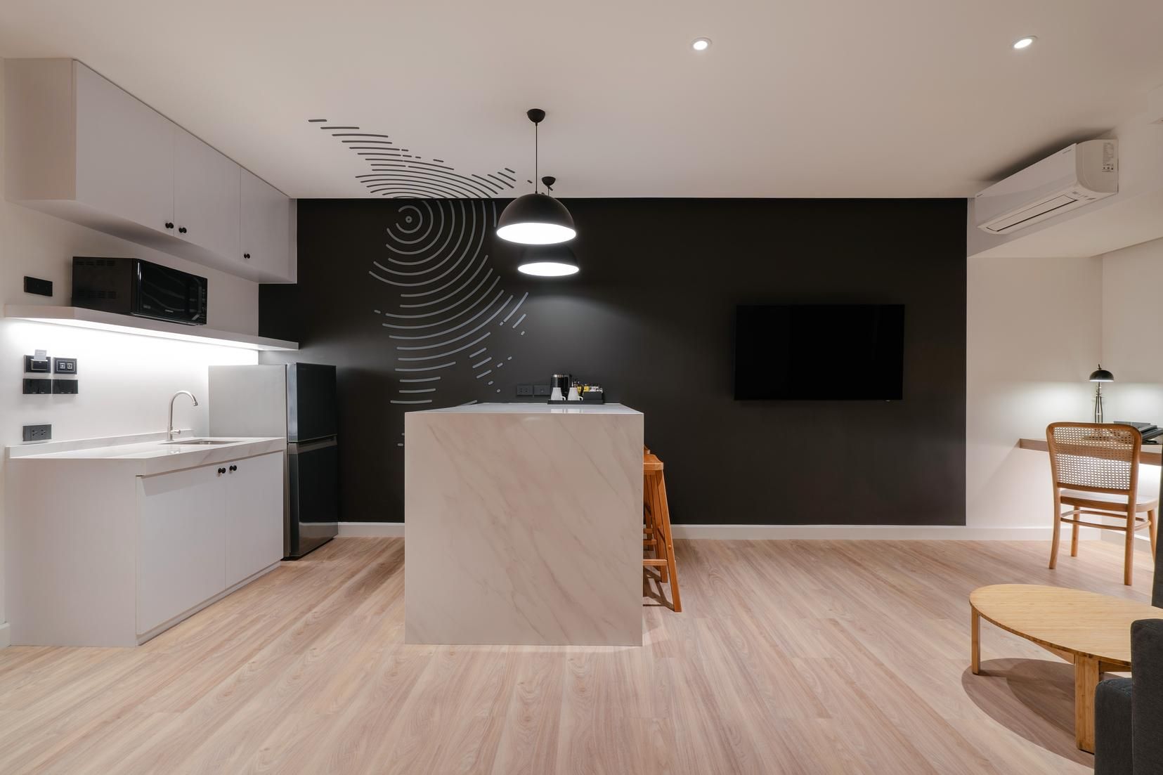 One Bedroom Suite with Garden View