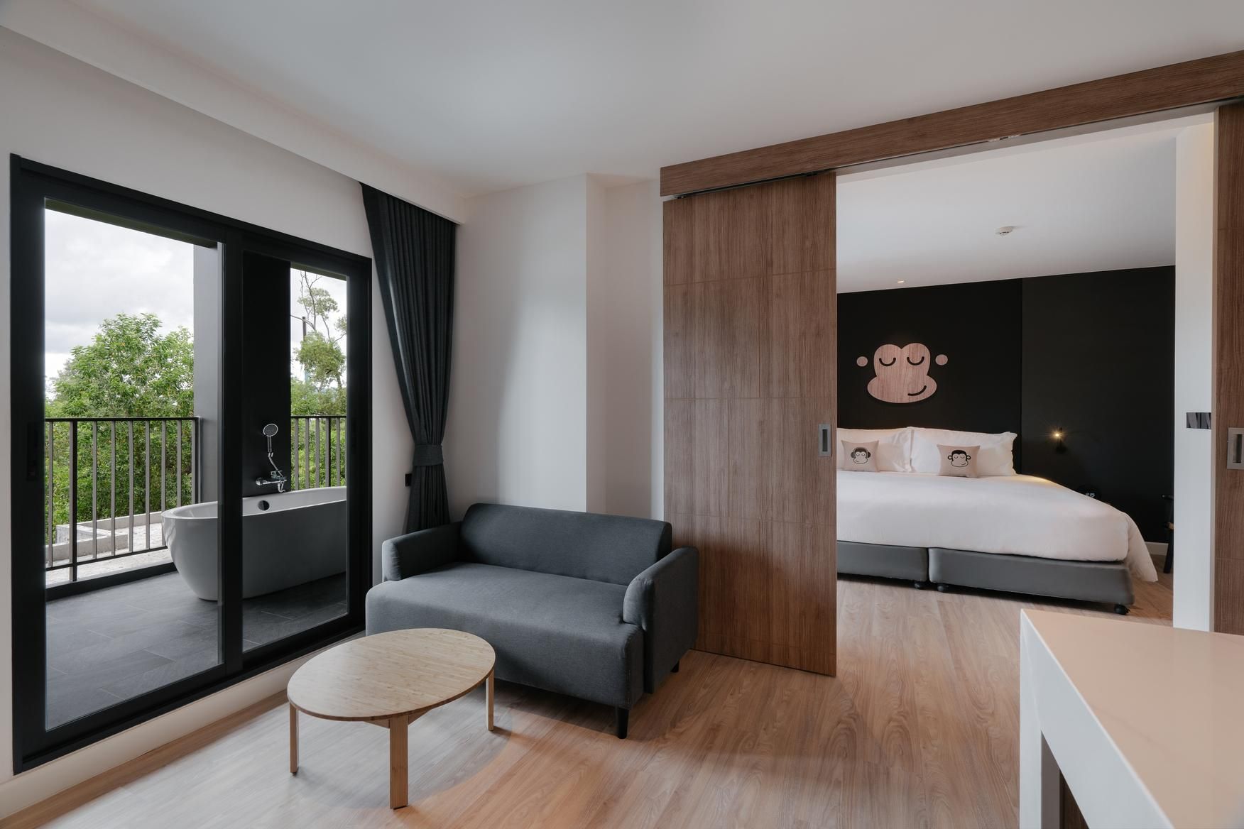 One Bedroom Suite with Garden View