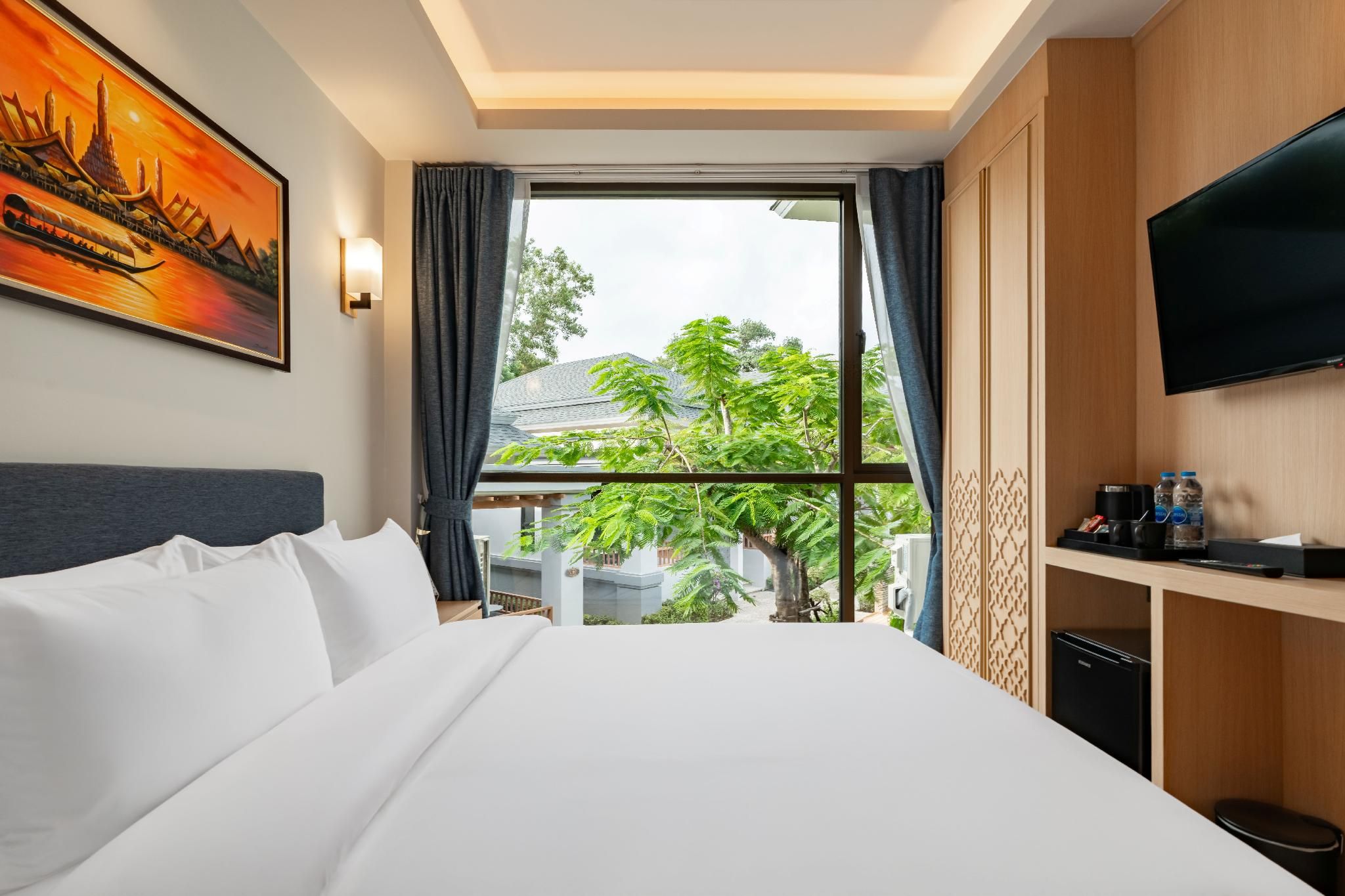 A.Z. Sunrise Resort & Fitness Club Standard Double