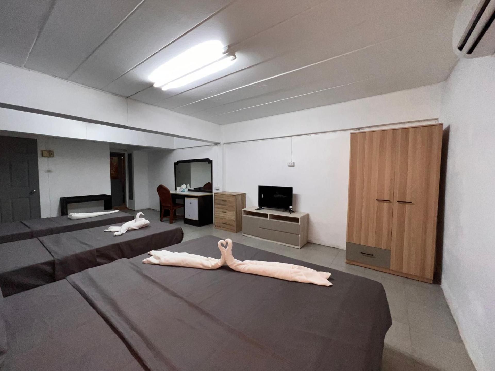Patong Adventure Hostel