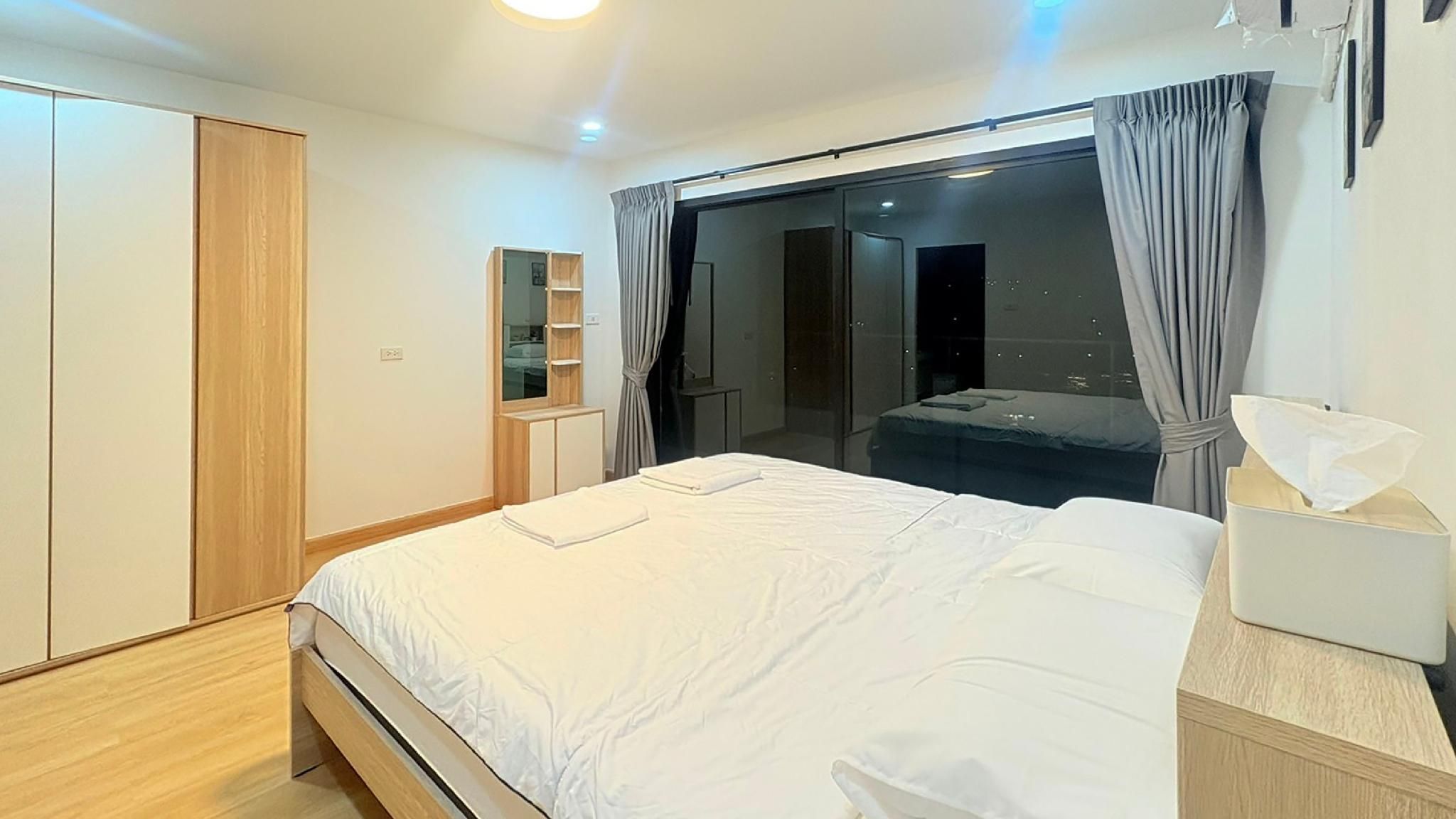 Family 2 Bedroom with Free Wifi and Parking