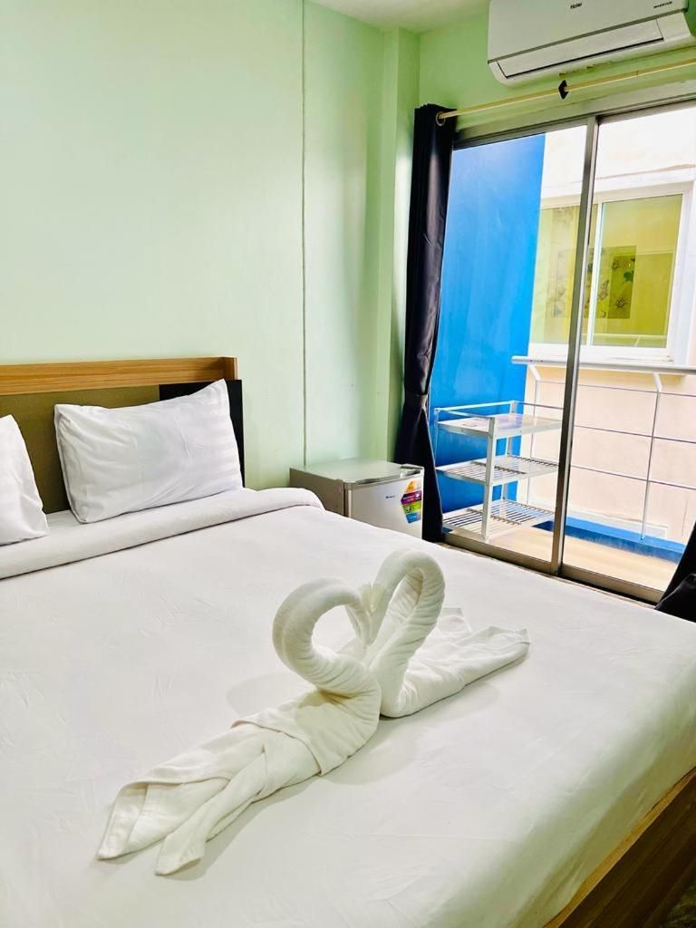 Deluxe Room for 2 People