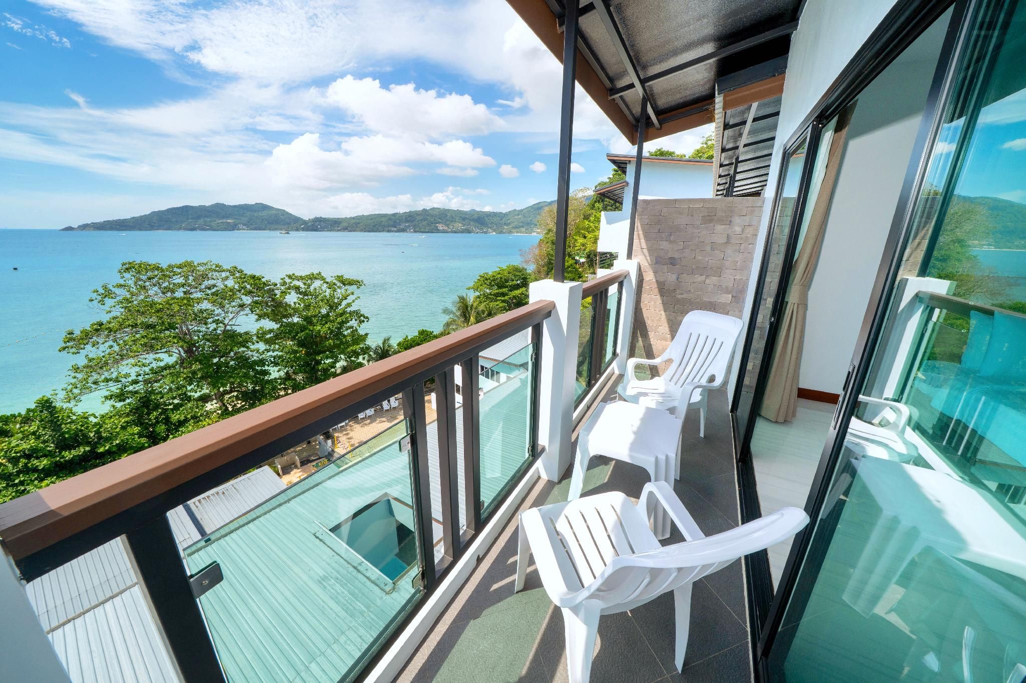 2 Bedroom Oceanview Apartment