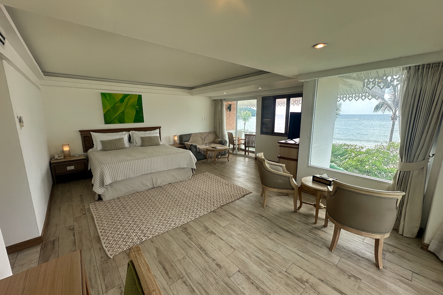 Delux Double Room with Balcony and Ocean View