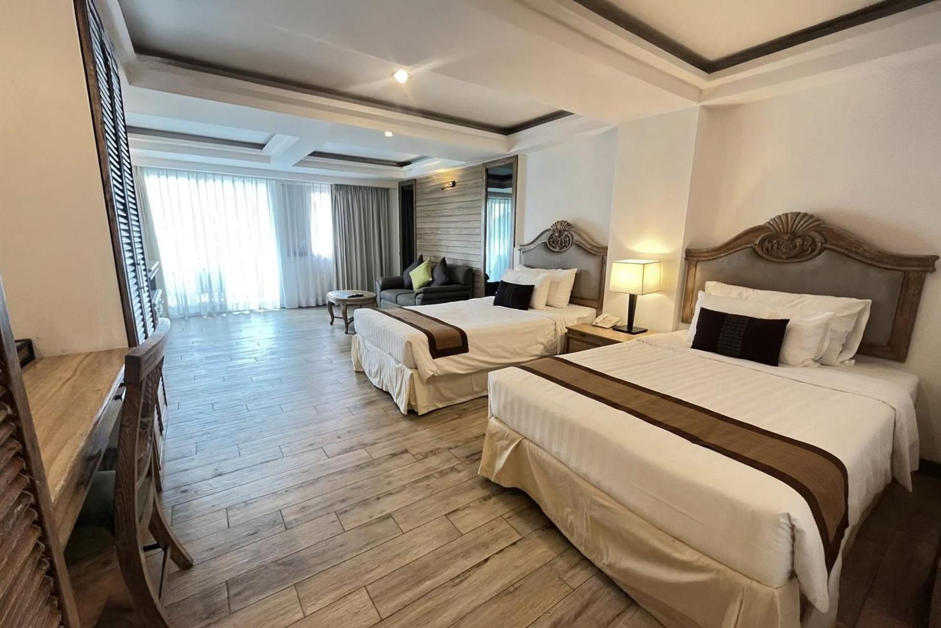 Deluxe Twin Room with Sea View