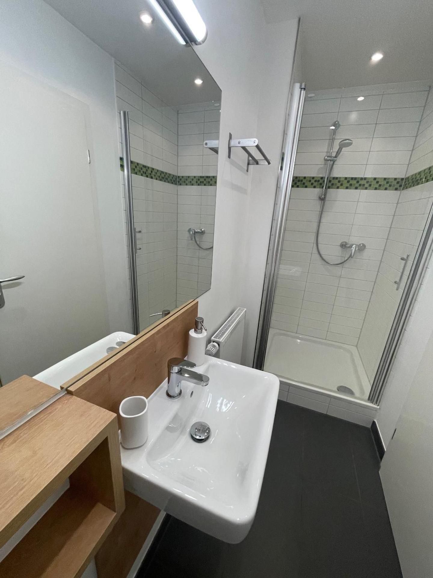 Pension No8 Single Room With Private Bathroom