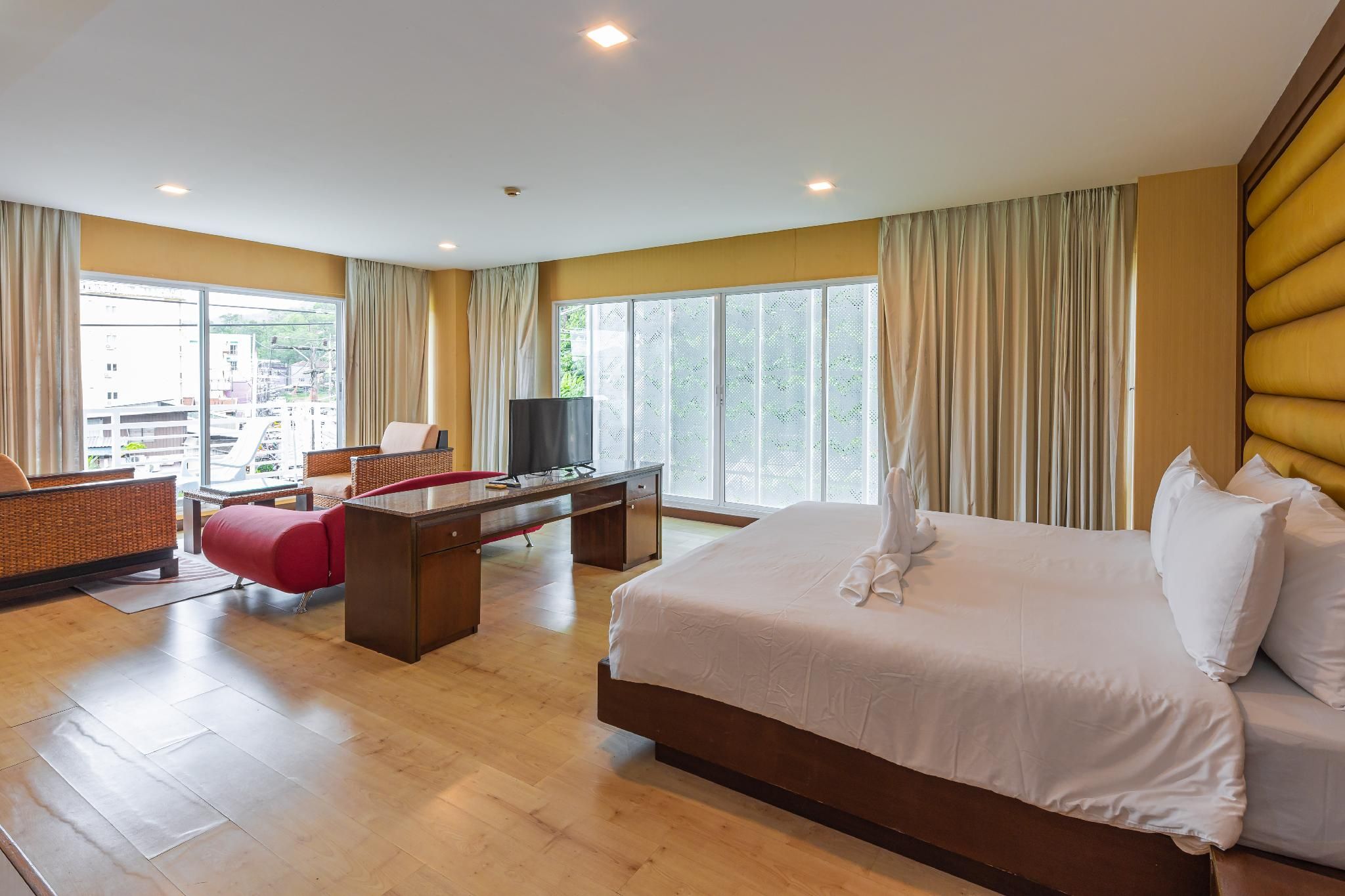 Premier City View Room