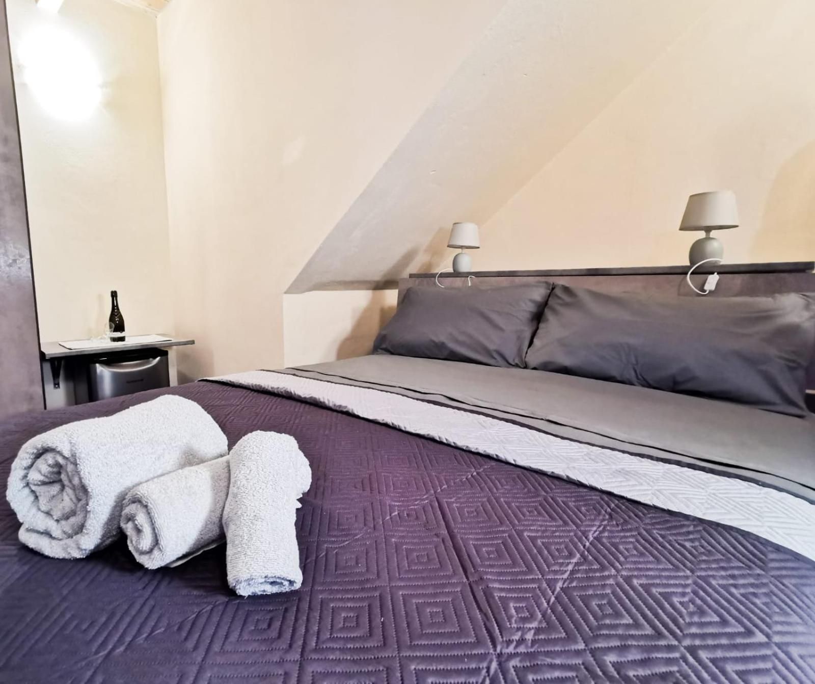 Double Room with Private Bathroom