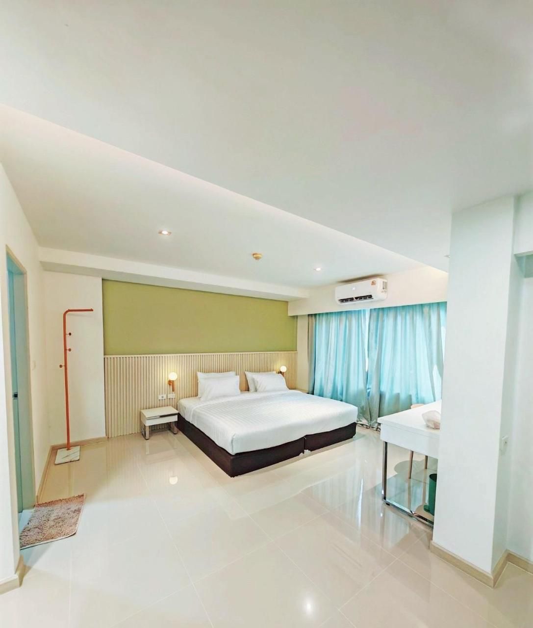 Executive Triple Room